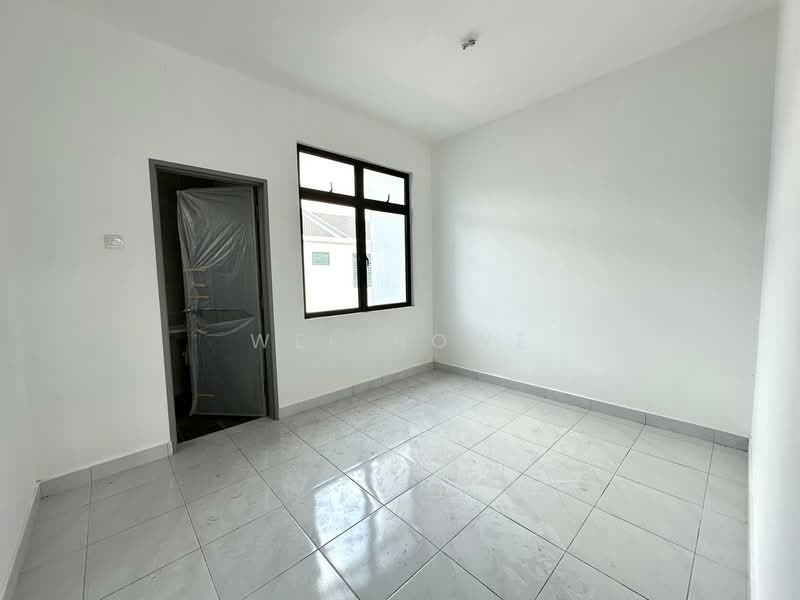 2-storey Terraced House for Sale in Taman Austin Duta (Tebrau) - Wee Howe - PropertyGuru.com.my