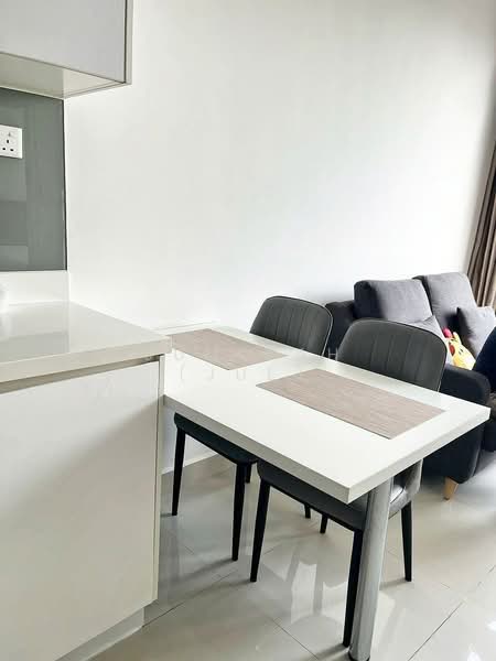 Service Residence for Rent at Third Avenue - JUMIDAH (JUE) - Dining Room - PropertyGuru.com.my