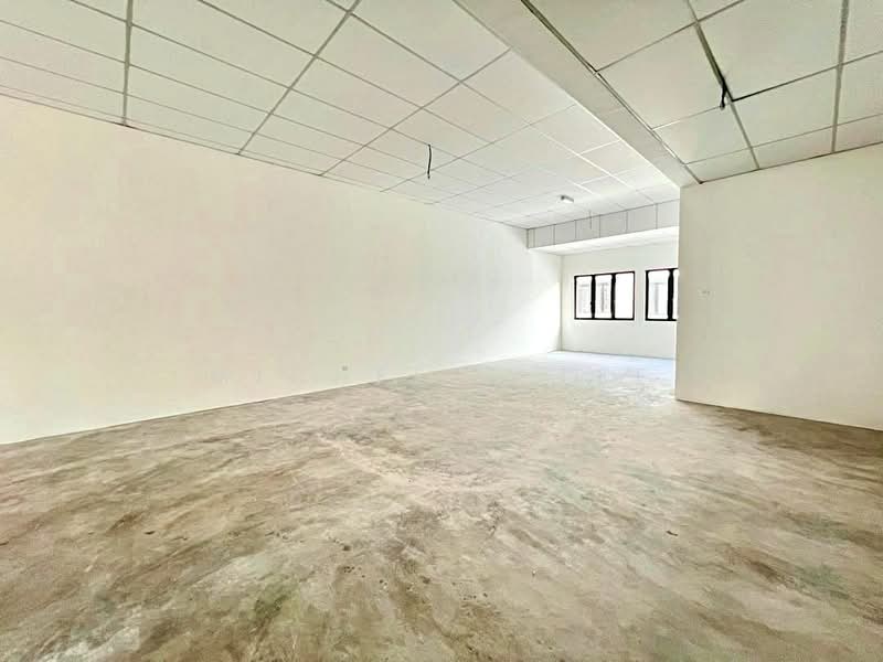 Shop / Office for Rent in Bandar Bukit Tinggi (Klang) - Michelle Tee - Interior - PropertyGuru.com.my