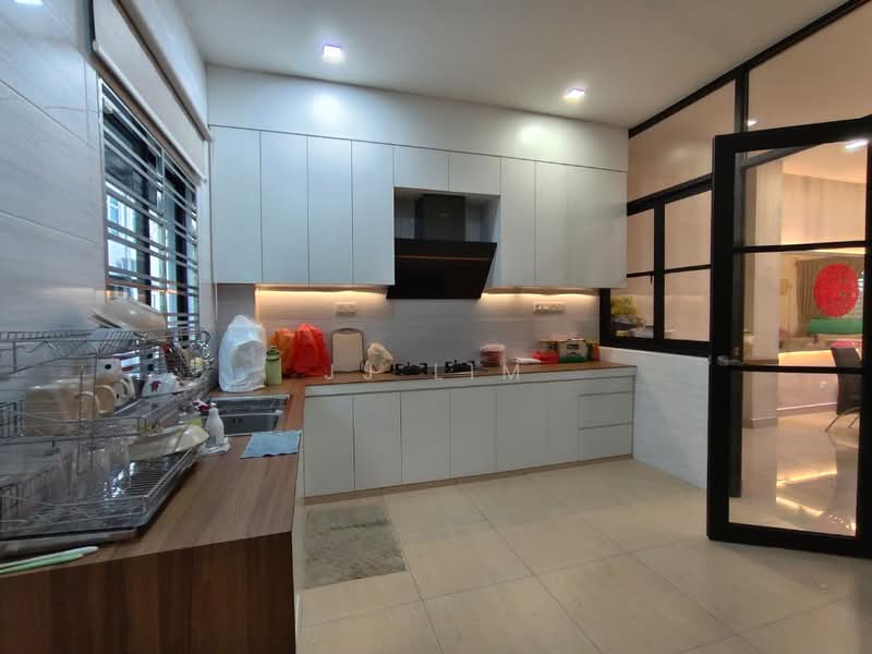 2-storey Terraced House for Sale in Taman Ehsan Jaya (Ulu Tiram) - JJ Lim - Kitchen - PropertyGuru.com.my