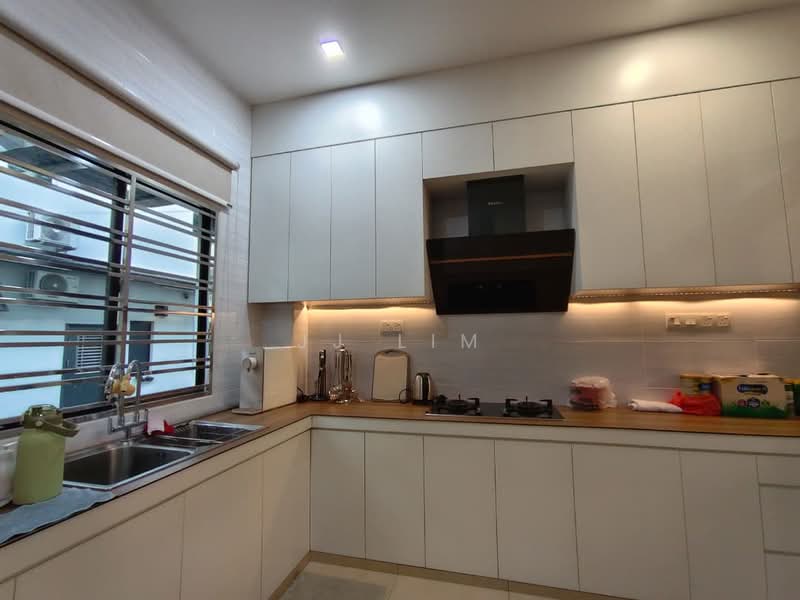 2-storey Terraced House for Sale in Taman Ehsan Jaya (Ulu Tiram) - JJ Lim - Kitchen - PropertyGuru.com.my