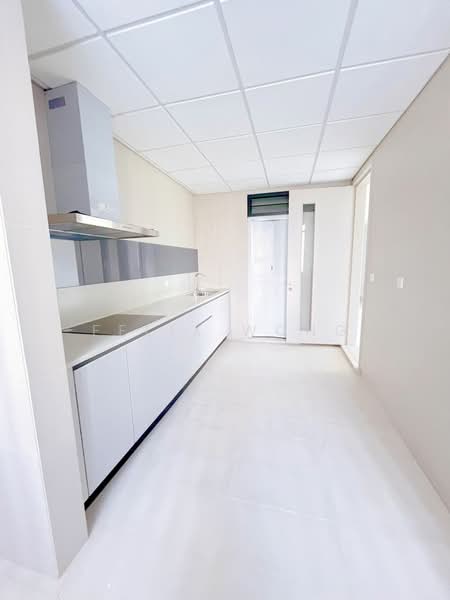 Residensi Astrea untuk Untuk Dijual - RM 1,600,000, Mac 2026 - Kitchen - PropertyGuru.com.my