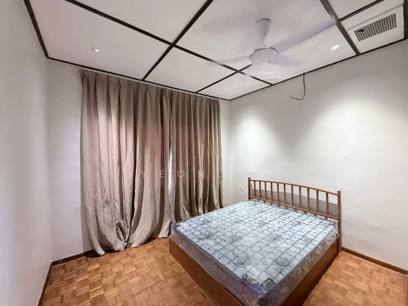 Taman Bukit Katil untuk Untuk Disewa - RM 1,300 /bulan, Mac 2026 - Bedroom - PropertyGuru.com.my