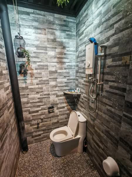 1-storey Terraced House for Rent in Taman Nusa Bestari 2 (Iskandar Puteri (Nusajaya)) - Kenny Wong Chen Yao - Bathroom - PropertyGuru.com.my