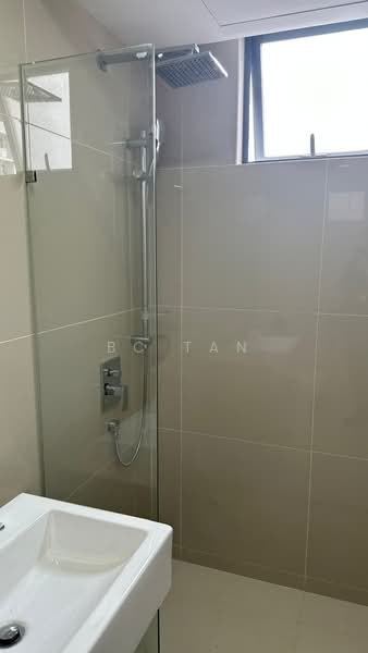 United Point (Residensi Berpadu) untuk Untuk Disewa - RM 1,700 /bulan, Mac 2026 - Bathroom - PropertyGuru.com.my