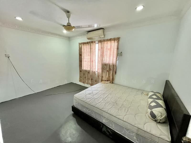 Taman Sri Gombak, Fasa 1 untuk Untuk Dijual - RM 447,000, Mac 2026 - Bedroom - PropertyGuru.com.my