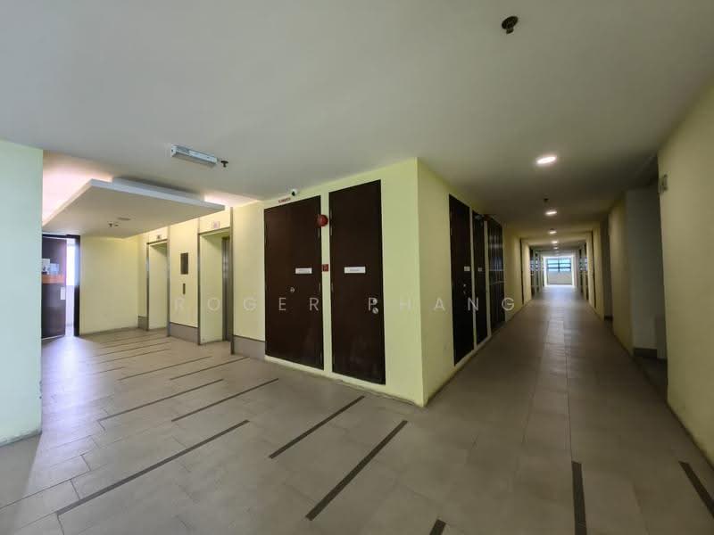 Service Residence for Sale at Trefoil @ Setia City - Roger Phang - Corridor - PropertyGuru.com.my