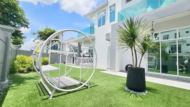 Semi-Detached House for Sale in Skudai (Johor) - Yik Tat - Exterior - PropertyGuru.com.my