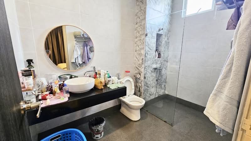 Semi-Detached House for Sale in Skudai (Johor) - Yik Tat - PropertyGuru.com.my