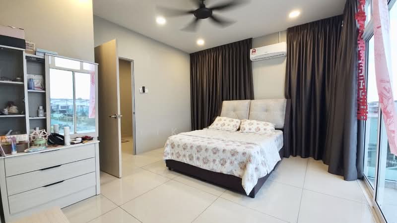 Semi-Detached House for Sale in Skudai (Johor) - Yik Tat - PropertyGuru.com.my