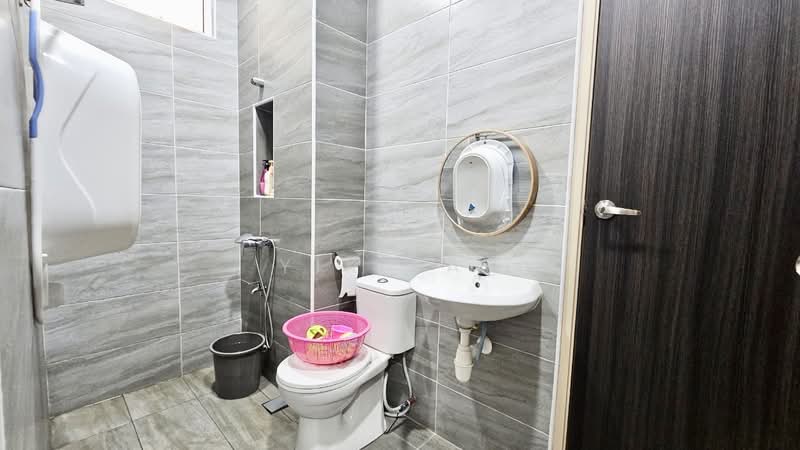 Semi-Detached House for Sale in Skudai (Johor) - Yik Tat - PropertyGuru.com.my