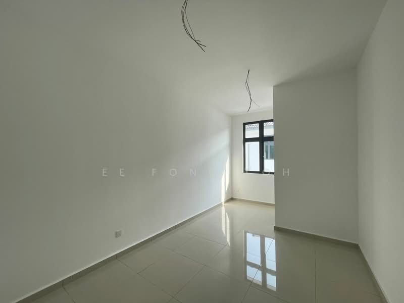 2-storey Terraced House for Sale in Bandar Layangkasa (Pasir Gudang) - Ee Fong Toh - Interior - PropertyGuru.com.my