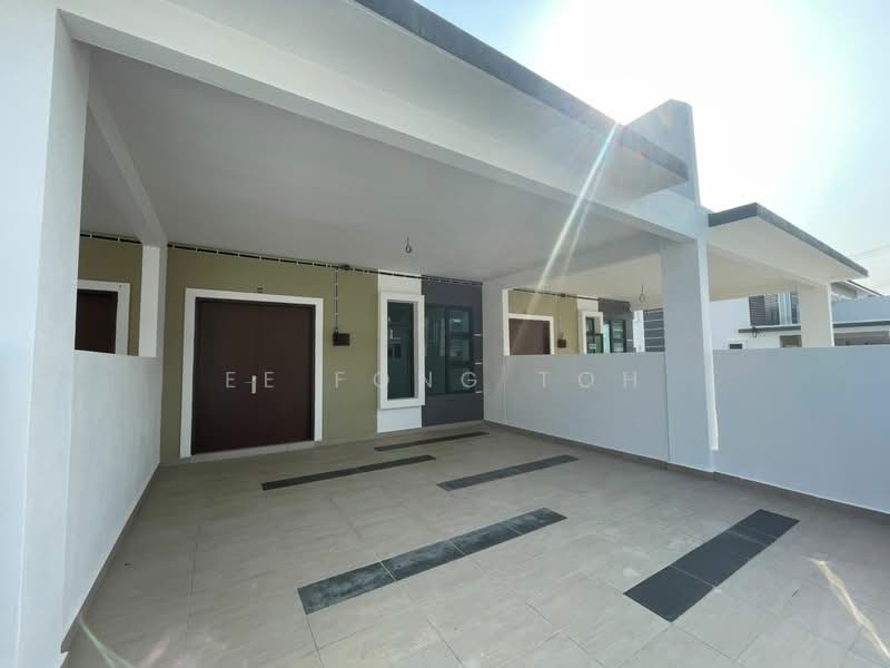 2-storey Terraced House for Sale in Bandar Layangkasa (Pasir Gudang) - Ee Fong Toh - Exterior - PropertyGuru.com.my