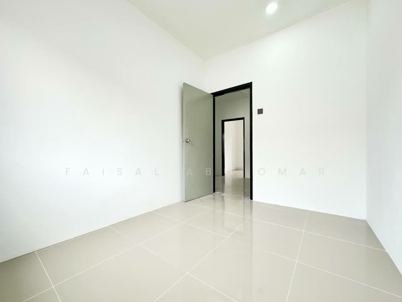 2-storey Terraced House for Sale in Setia Alam (Selangor) - Faisal Abu Omar - Interior - PropertyGuru.com.my