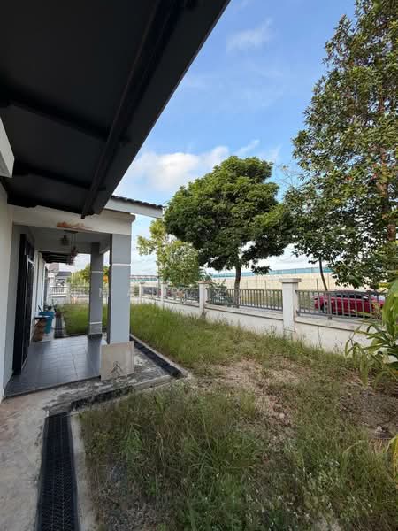 1-storey Terraced House for Sale in Pengerang (Johor) - UMAIR ZANIL - Exterior - PropertyGuru.com.my