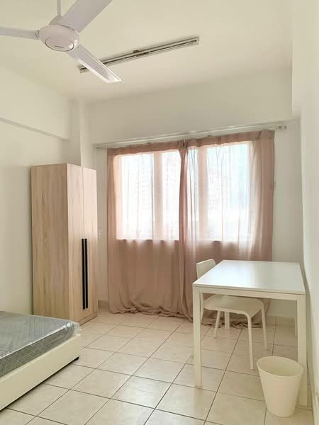Kondominium untuk Dijual di Pelangi Damansara - Fey Lee - Bedroom - PropertyGuru.com.my