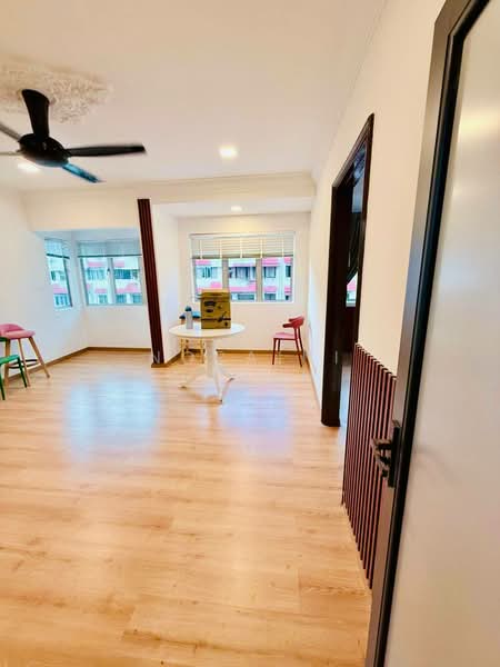 Apartment @ Pandan Indah Commercial Park untuk Untuk Dijual - RM 285,000, Mac 2026 - Living Room - PropertyGuru.com.my