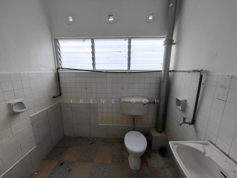 Rumah Berkembar untuk Disewa di Tanjung Bungah (Penang) - Irene Goh - Bathroom - PropertyGuru.com.my