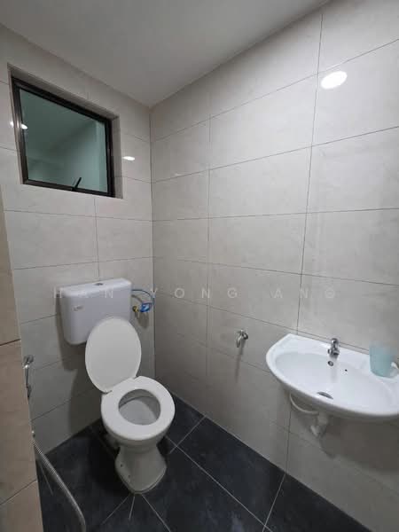 2-storey Terraced House for Sale in Taman Rinting (Masai) - Han Yong Ang - Bathroom - PropertyGuru.com.my