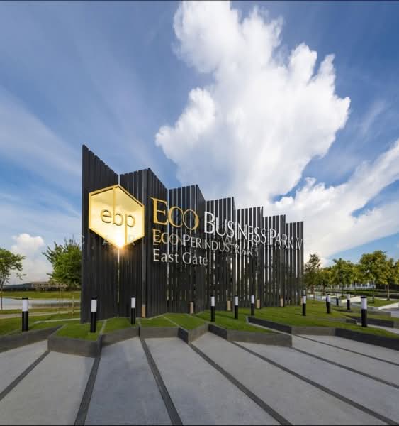 Semi-D Factory for Sale in Eco Business Park V (Puncak Alam) - Caren Wong - Exterior - PropertyGuru.com.my