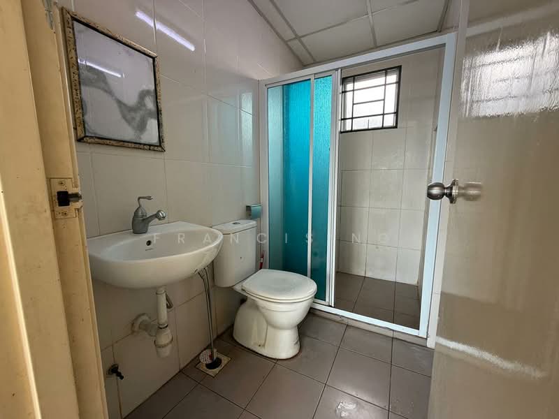 Service Residence for Rent at OUG Parklane - Francis Ng - Bathroom - PropertyGuru.com.my