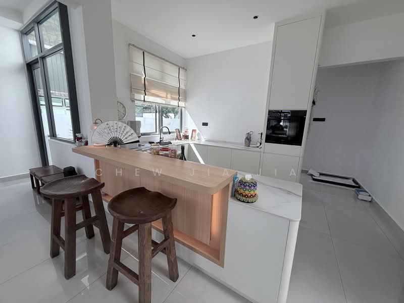 TAMAN IMPIAN EMAS (BUKIT IMPIAN RESIDENCE) untuk Untuk Dijual - RM 1,880,000, Mac 2026 - Kitchen - PropertyGuru.com.my