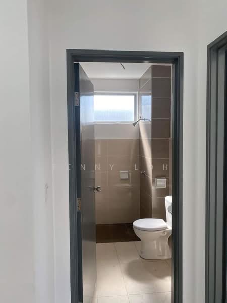 2-storey Terraced House for Sale in Beranang (Selangor) - Penny Loh - Bathroom - PropertyGuru.com.my
