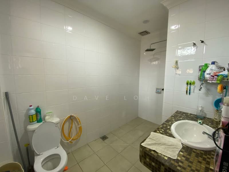 2-storey Terraced House for Sale in Bandar Sungai Long (Selangor) - Dave Loh - Bathroom - PropertyGuru.com.my
