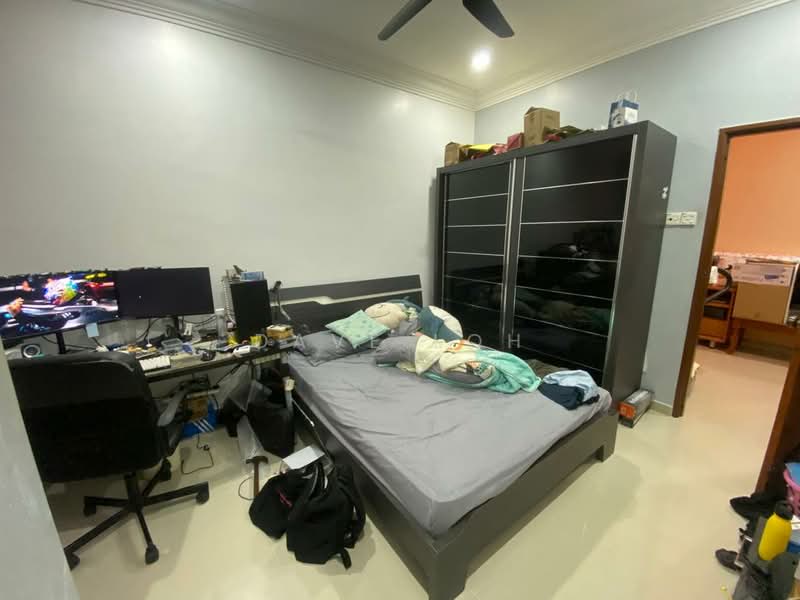 2-storey Terraced House for Sale in Bandar Sungai Long (Selangor) - Dave Loh - Bedroom - PropertyGuru.com.my