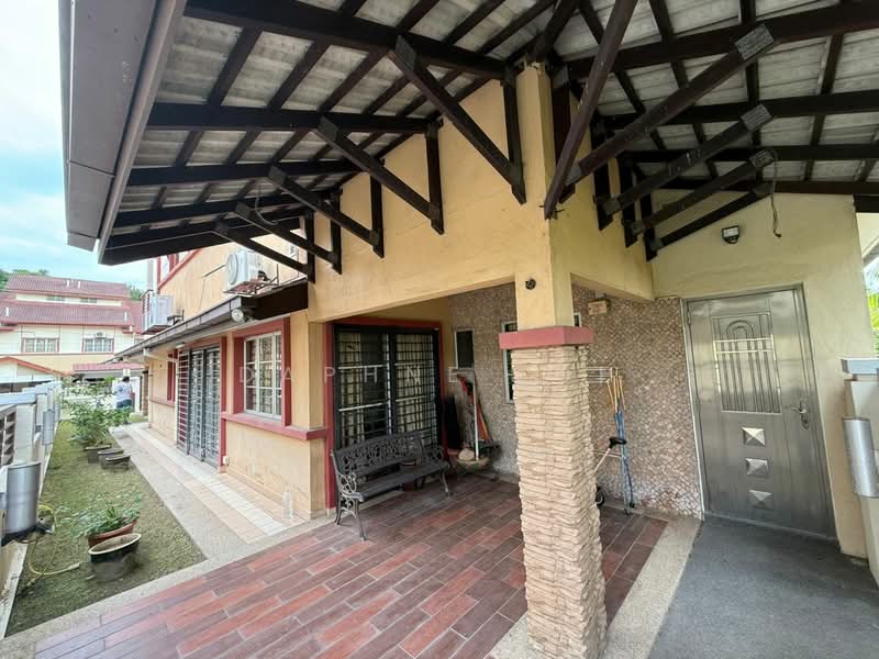 2-storey Terraced House for Sale in Denai Alam (Shah Alam) - Daphne Loh - Exterior - PropertyGuru.com.my