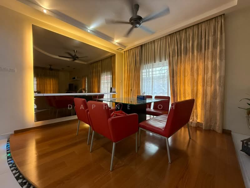 2-storey Terraced House for Sale in Denai Alam (Shah Alam) - Daphne Loh - Dining Room - PropertyGuru.com.my