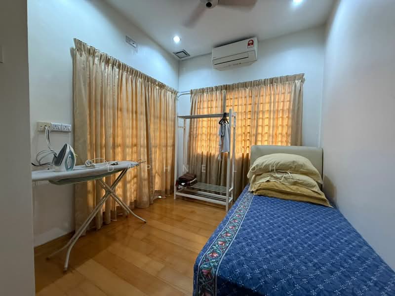 2-storey Terraced House for Sale in Denai Alam (Shah Alam) - Daphne Loh - Bedroom - PropertyGuru.com.my