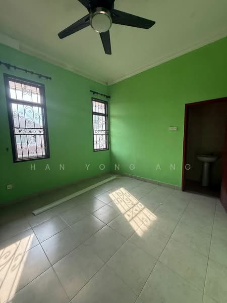 Cluster House for Sale in Bandar Putra (Kulai) - Han Yong Ang - Interior - PropertyGuru.com.my