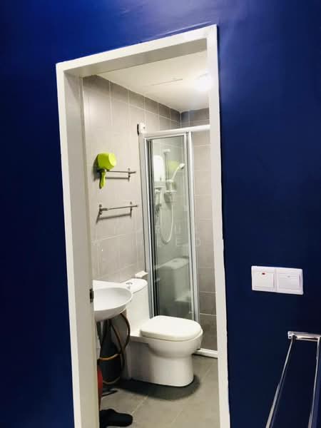 Service Residence for Rent at Savanna Executive Suite @ Southville City - Nurul Waheeda - Bathroom - PropertyGuru.com.my