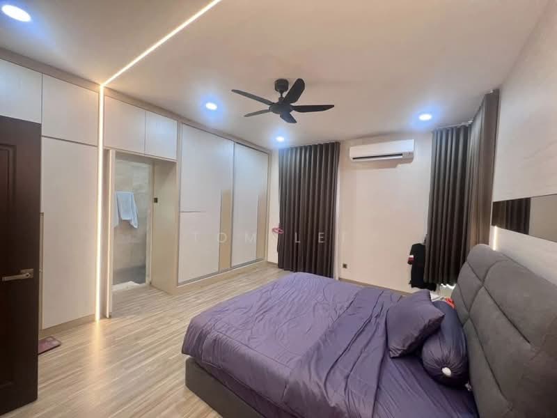 Cluster House for Sale in Aman Perdana (Kapar) - Tom Lee - Bedroom - PropertyGuru.com.my