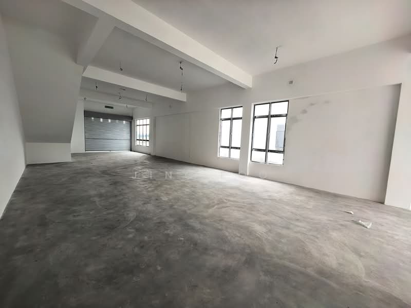 Shop for Rent in Sungai Buloh (Selangor) - Jing Foo - Interior - PropertyGuru.com.my