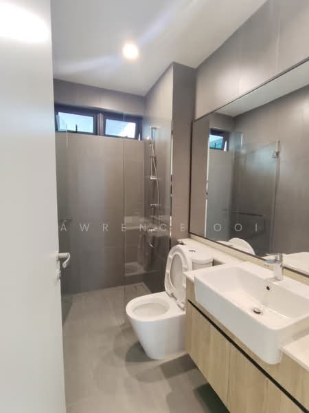 Service Residence for Rent at 10 Stonor - Lawrence Ooi - Bathroom - PropertyGuru.com.my