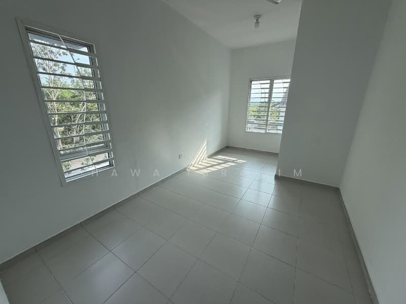 2-storey Terraced House for Sale in Nilai Impian (Nilai) - Hawa Ibrahim - Interior - PropertyGuru.com.my