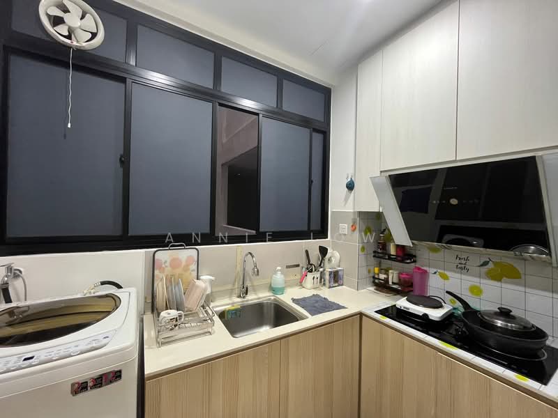Service Residence for Sale at Meridin Bayvue Serviced Apartment - Annie Low - Kitchen - PropertyGuru.com.my