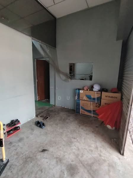 Shop for Sale in Taman Pasir Putih (Pasir Gudang) - S. Durai - Interior - PropertyGuru.com.my