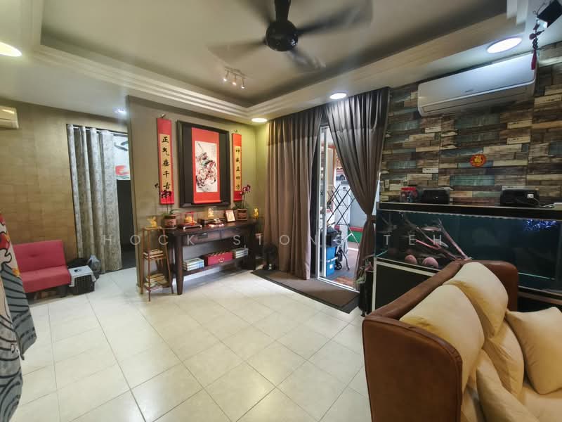 Rumah Berkembar untuk Dijual di Shah Alam (Selangor) - Hock Siong Teh - Living Room - PropertyGuru.com.my