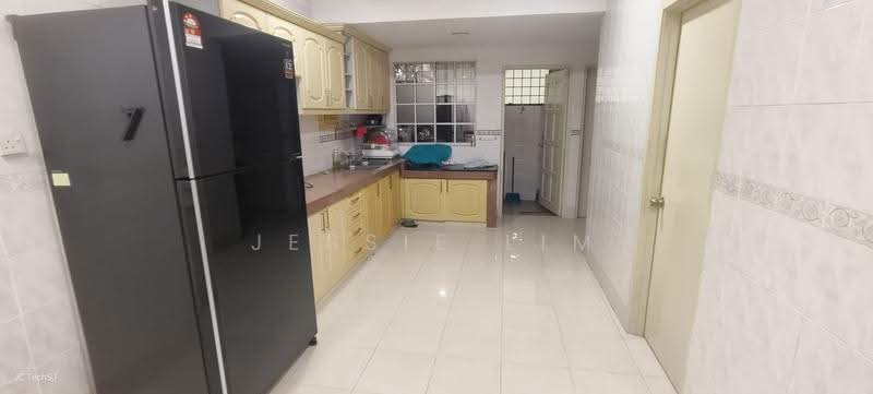 Terraced House for Sale in Usj 23 (Subang Jaya) - Jessie Lim - Kitchen - PropertyGuru.com.my