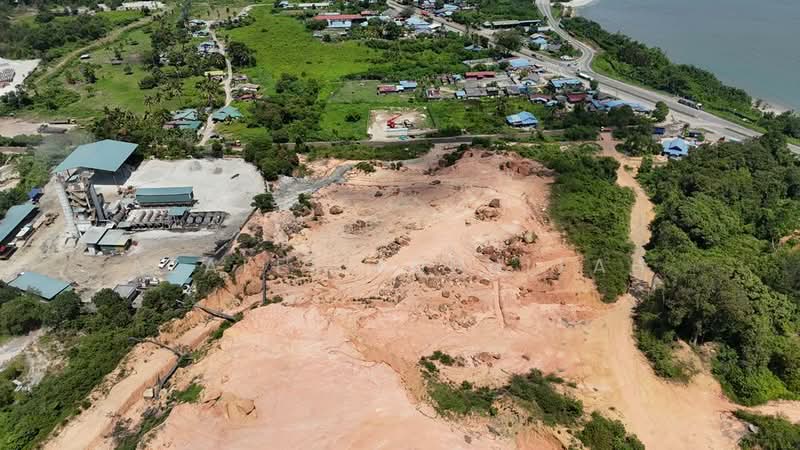 Agricultural Land for Sale in Kawasan Industri Gebeng (Sungai Karang) - Azalee Abdullah - Exterior - PropertyGuru.com.my