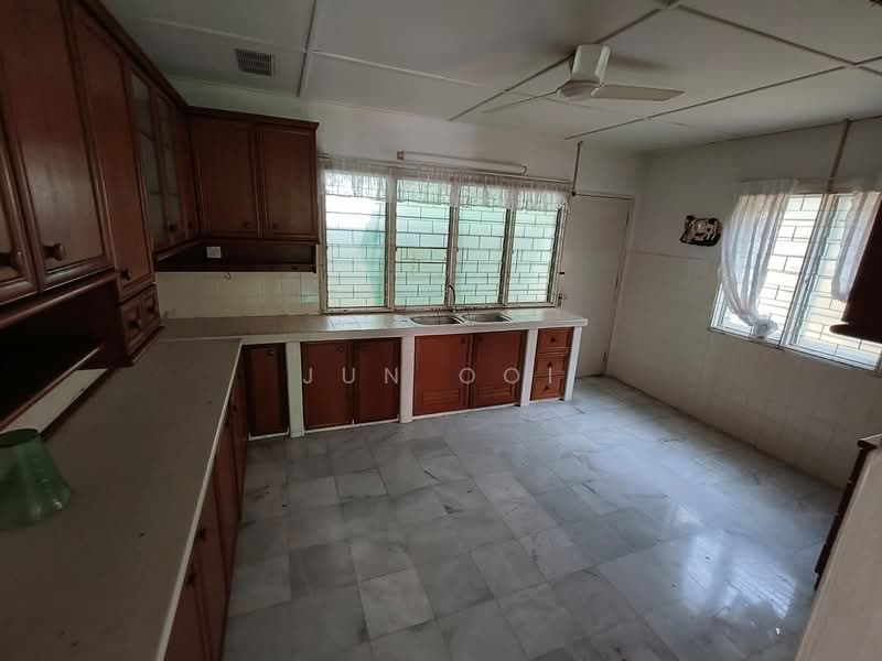 Bungalow for Sale in Tanjung Bungah (Penang) - Jun Ooi - PropertyGuru.com.my