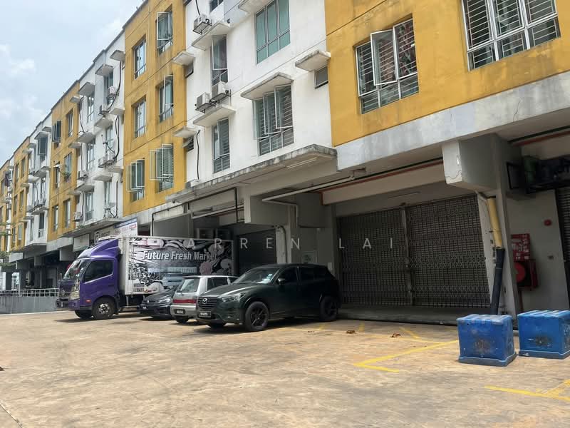 Shop / Office for Sale in Batu Caves (Selangor) - Darren Lai - Exterior - PropertyGuru.com.my