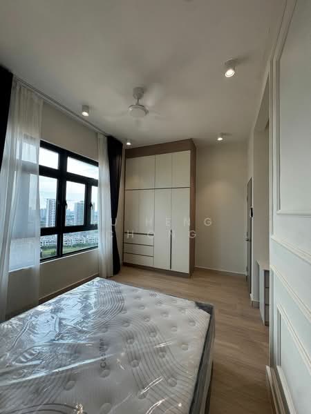 Apartment for Rent at D7 (D'Seven Lagoon Perdana) - Yu Heng Chong - Bedroom - PropertyGuru.com.my