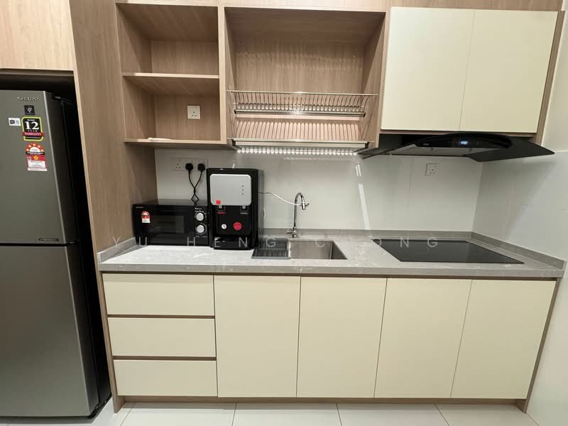 Apartment for Rent at D7 (D'Seven Lagoon Perdana) - Yu Heng Chong - Kitchen - PropertyGuru.com.my