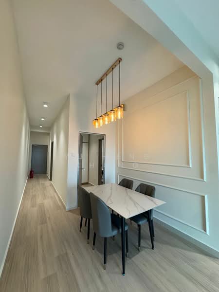 Apartment for Rent at D7 (D'Seven Lagoon Perdana) - Yu Heng Chong - Dining Room - PropertyGuru.com.my
