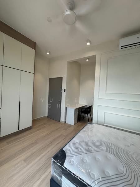 Apartment for Rent at D7 (D'Seven Lagoon Perdana) - Yu Heng Chong - Bedroom - PropertyGuru.com.my