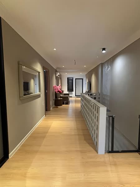 Minden Heights 2 Storey Semi-D untuk Untuk Dijual - RM 2,180,000, Mac 2026 - Corridor - PropertyGuru.com.my